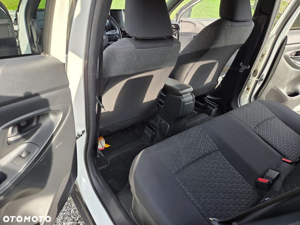 Toyota Yaris Cross Hybrid 1.5 Comfort - 11