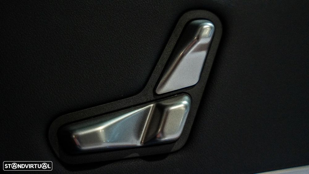 BMW 740 d xDrive Pack Desportivo M Pro - 25