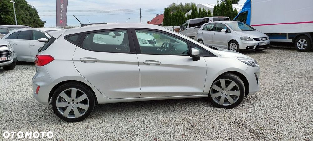 Ford Fiesta - 23