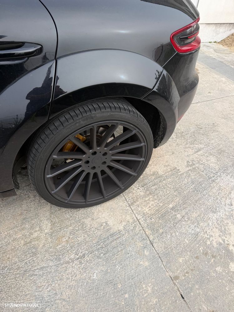 Porsche Macan - 8