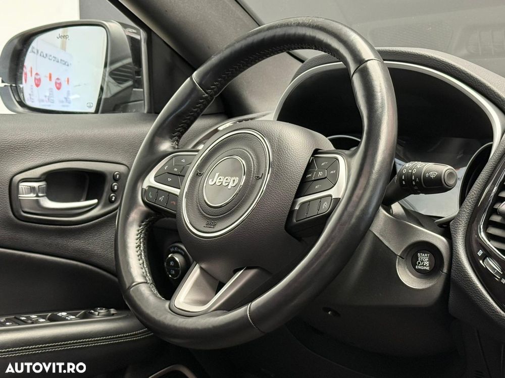 Jeep Compass - 14