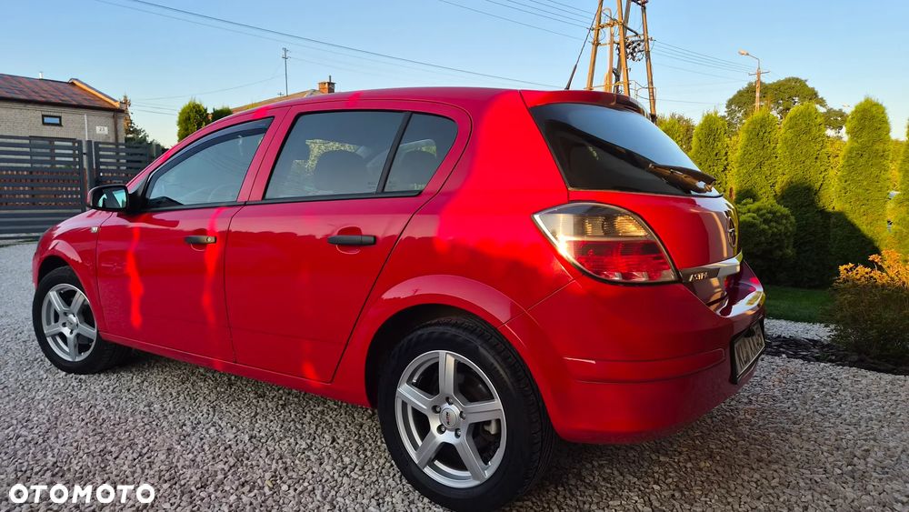 Opel Astra 1.6 Style - 10