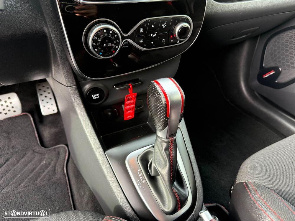 Renault Clio 1.6 Turbo R.S. EDC Sport - 45