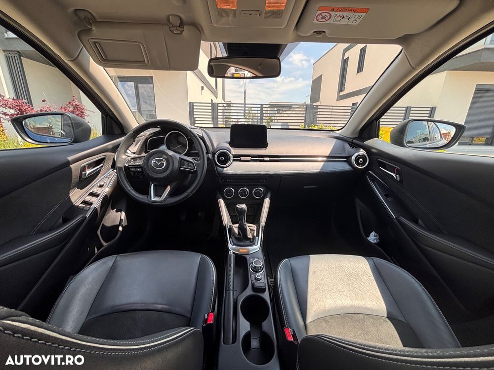 Mazda 2 G90 Takumi Plus - 8