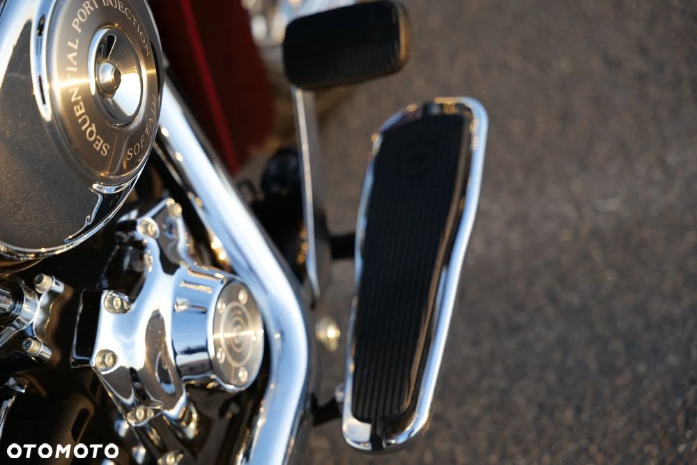 Harley-Davidson Softail Deluxe - 22