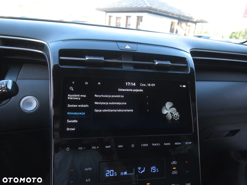 Hyundai Tucson 1.6 T-GDi 48V Executive 2WD DCT - 26