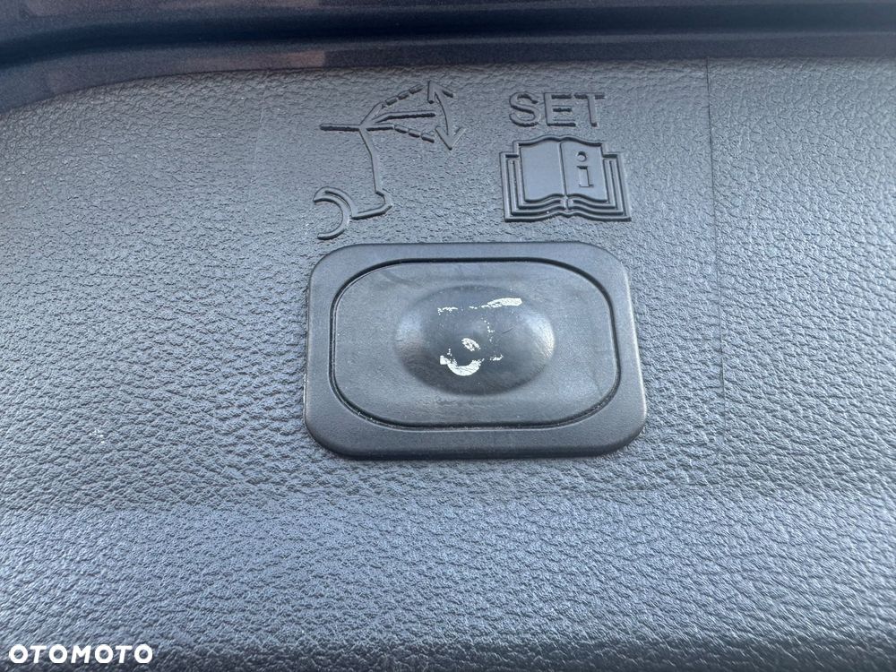 Ford Kuga 2.0 TDCi 4x4 Individual - 29