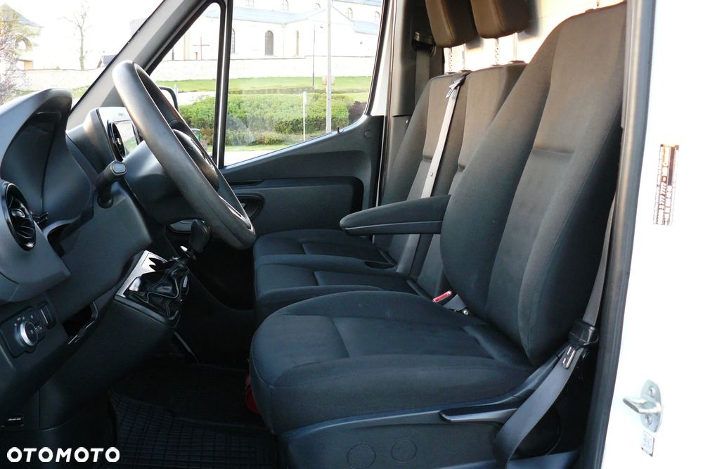 Mercedes-Benz SPRINTER 907. 170 KONI. Salon PL. 1 wł. poduszk pneumatyczne - 24