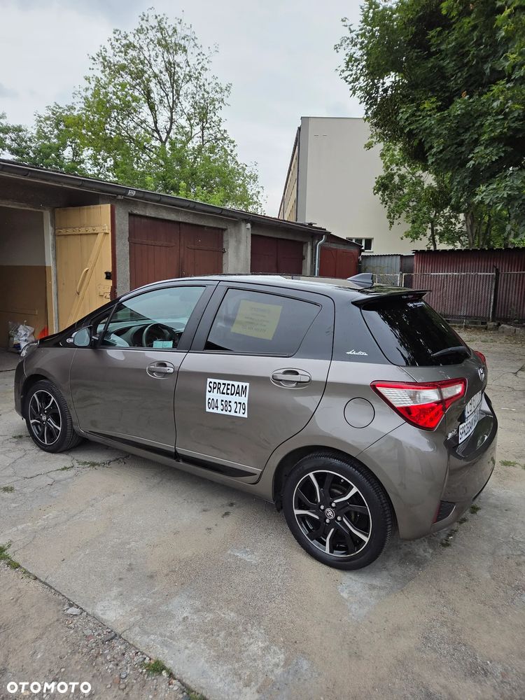 Toyota Yaris 1.5 Selection - 6
