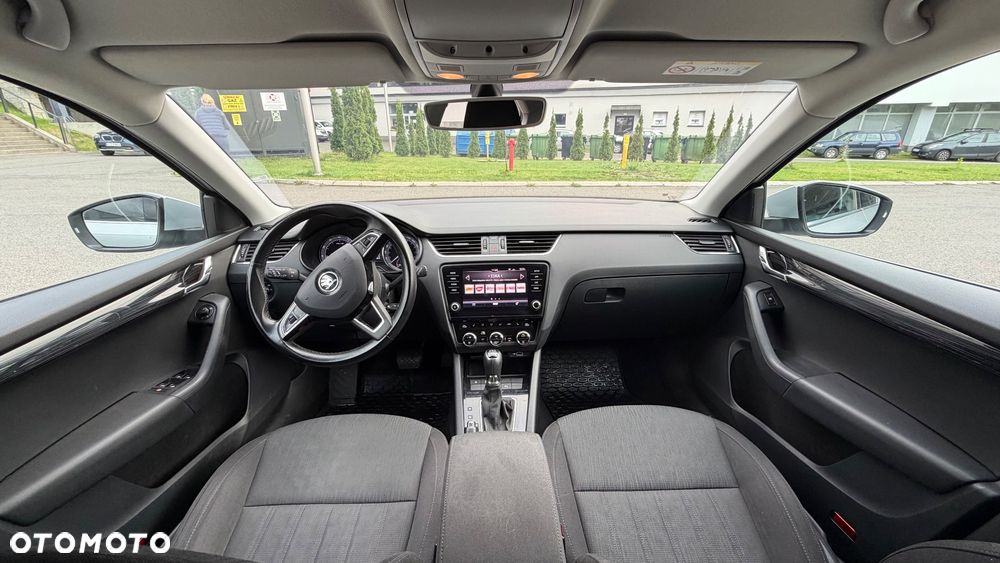 Skoda Octavia 1.8 TSI Style DSG - 17