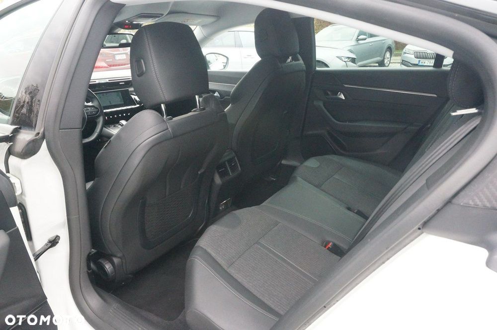 Peugeot 508 1.5 BlueHDi Allure Pack S&S EAT8 - 24