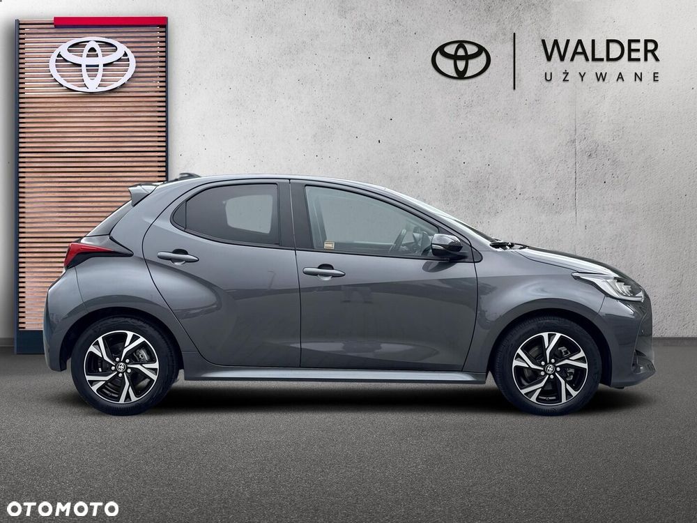 Toyota Yaris Hybrid 1.5 Style - 6
