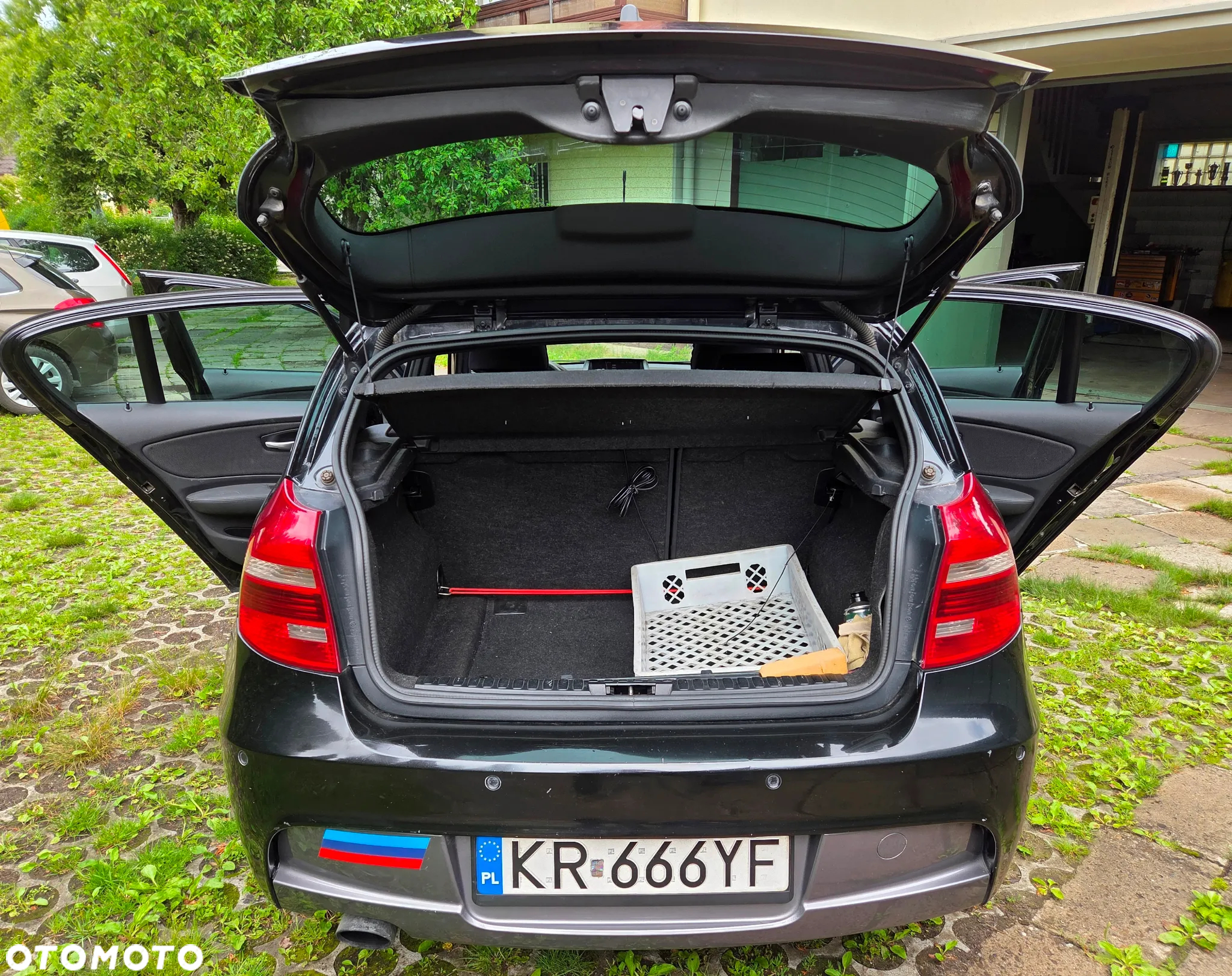 BMW Seria 1 123d DPF - 9