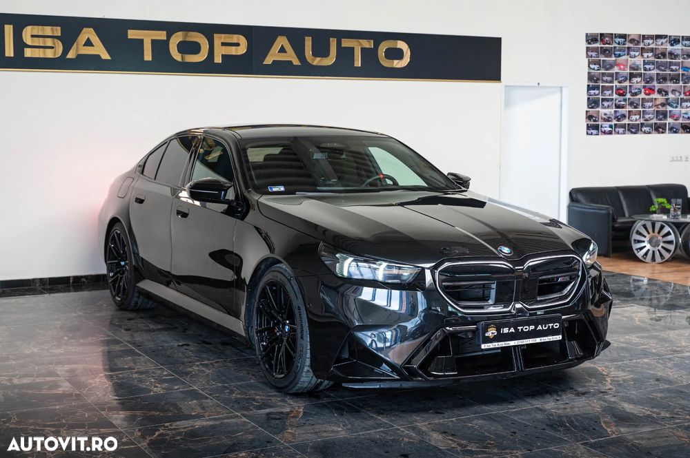 BMW M5 xDrive - 10