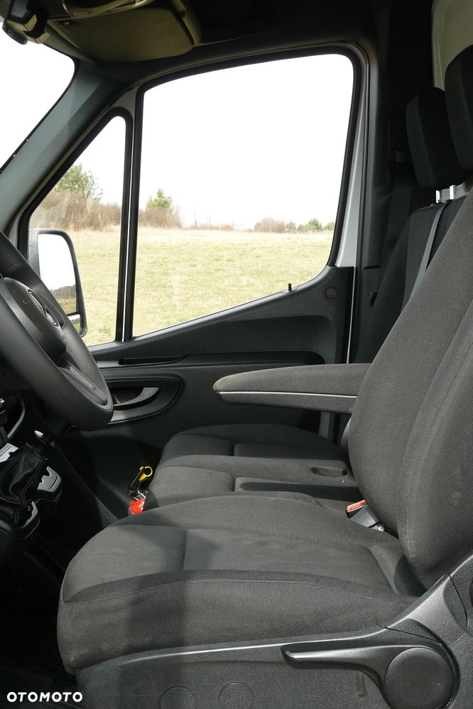 Mercedes-Benz Sprinter, 2x resor. 1 właściciel od nowości. Super stan - 26