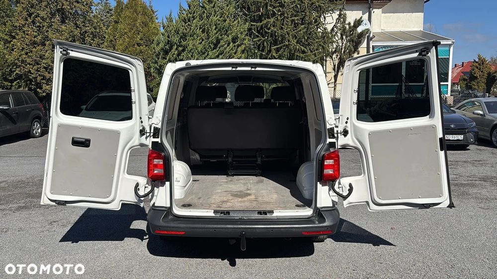 Volkswagen Transporter - 9