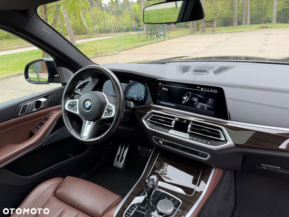 BMW X5 xDrive45e - 12