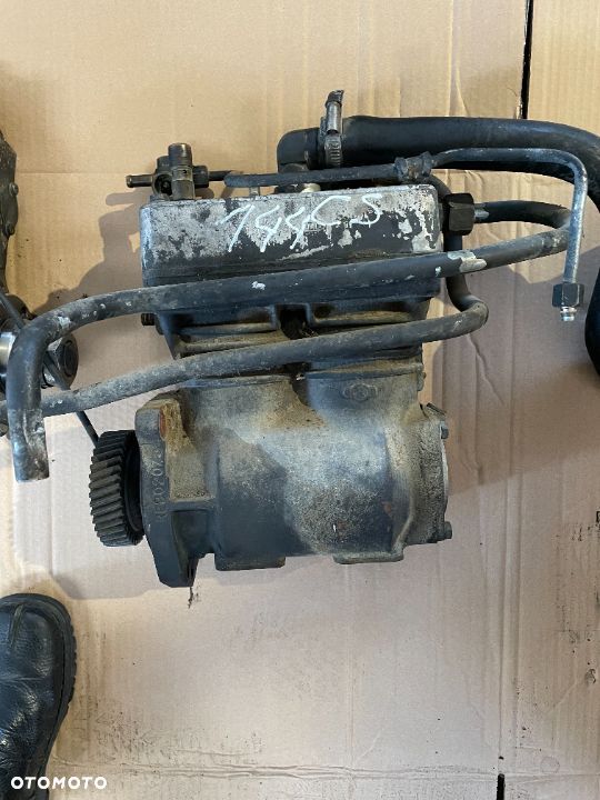 Sprężarka powietrza kompresor Scania 144 - 2
