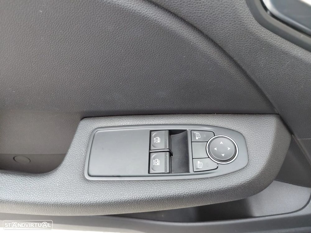 Renault Clio 1.0 TCe Limited - 11