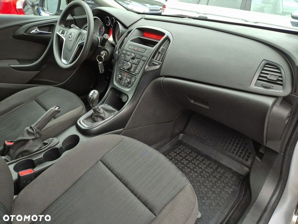 Opel Astra - 26