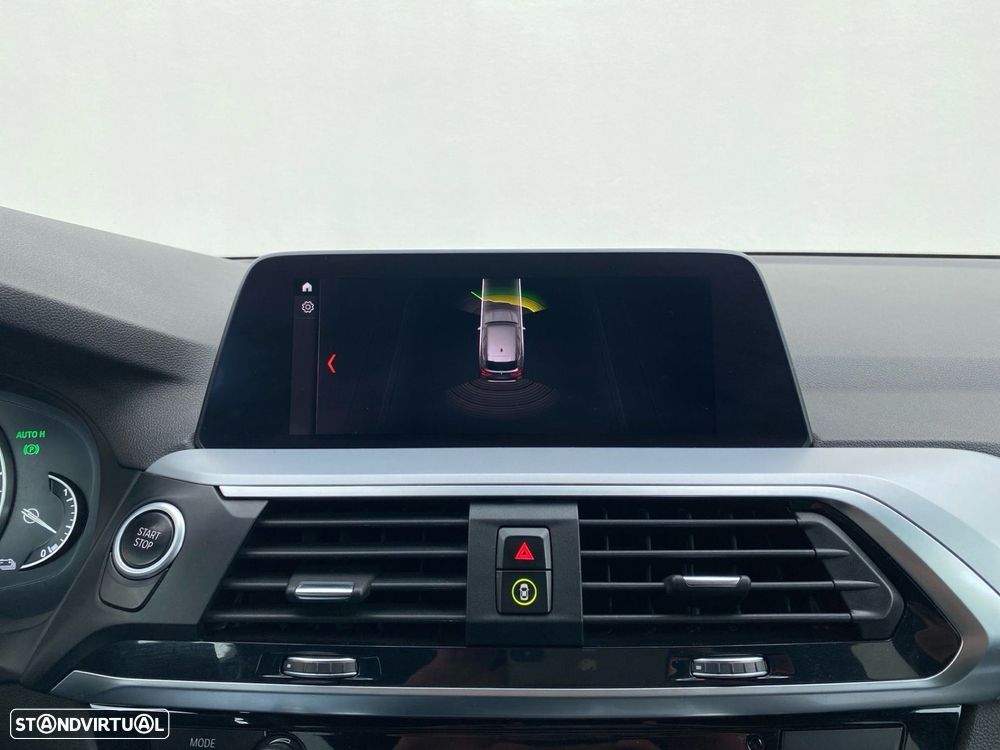 BMW X3 30 e xDrive Advantage - 11