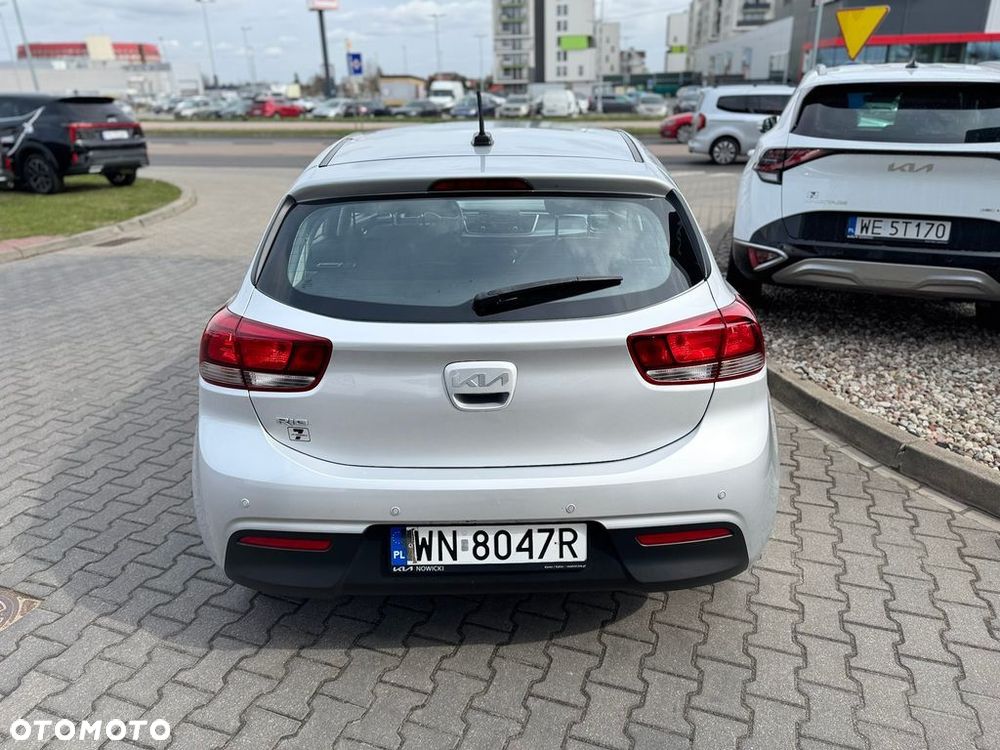 Kia Rio 1.2 M - 4