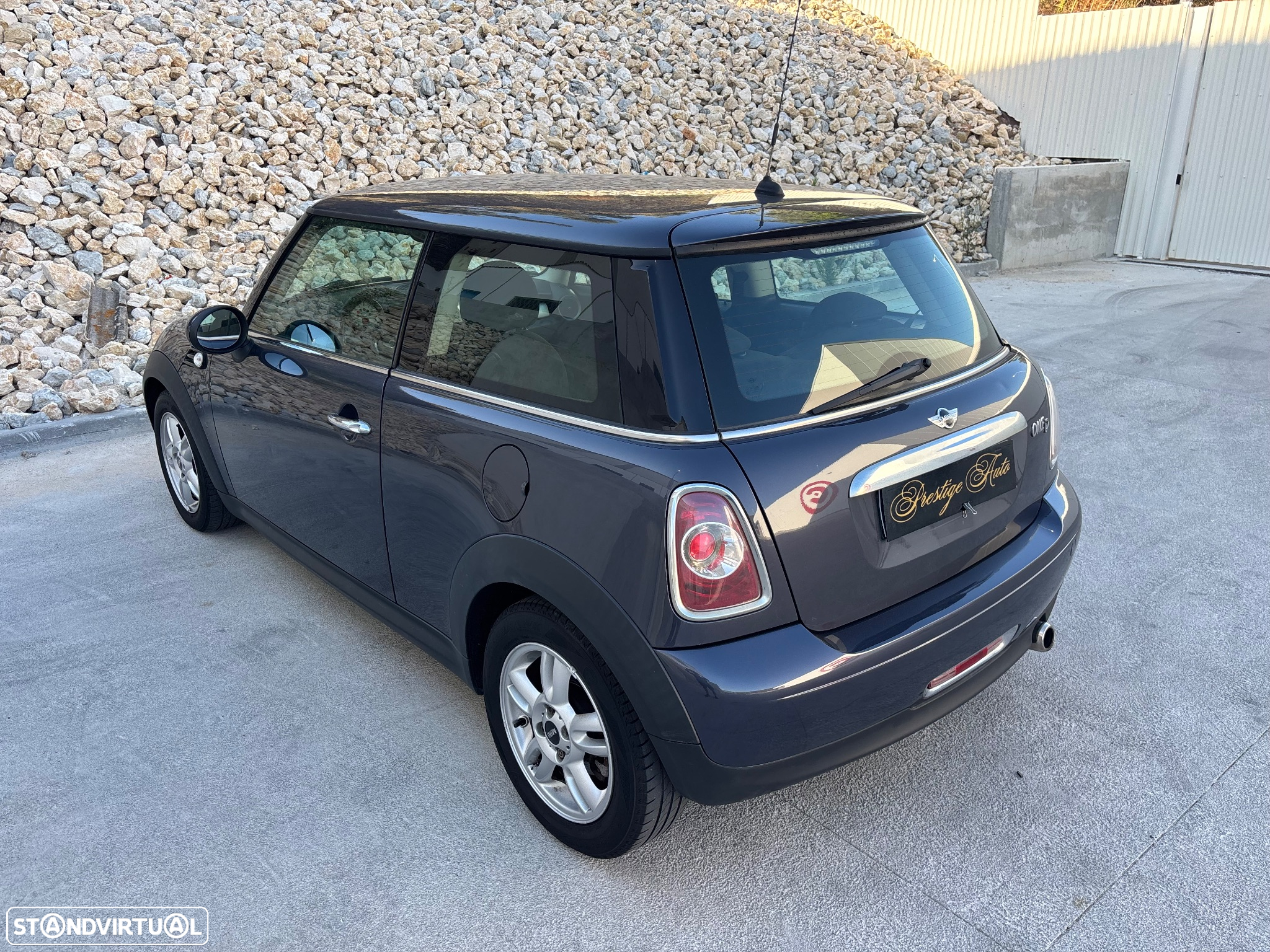 MINI 3 Portas Cooper D - 19