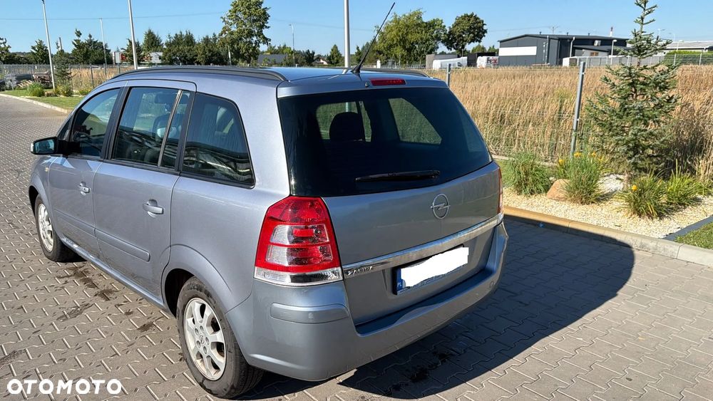Opel Zafira 1.8 Elegance - 6