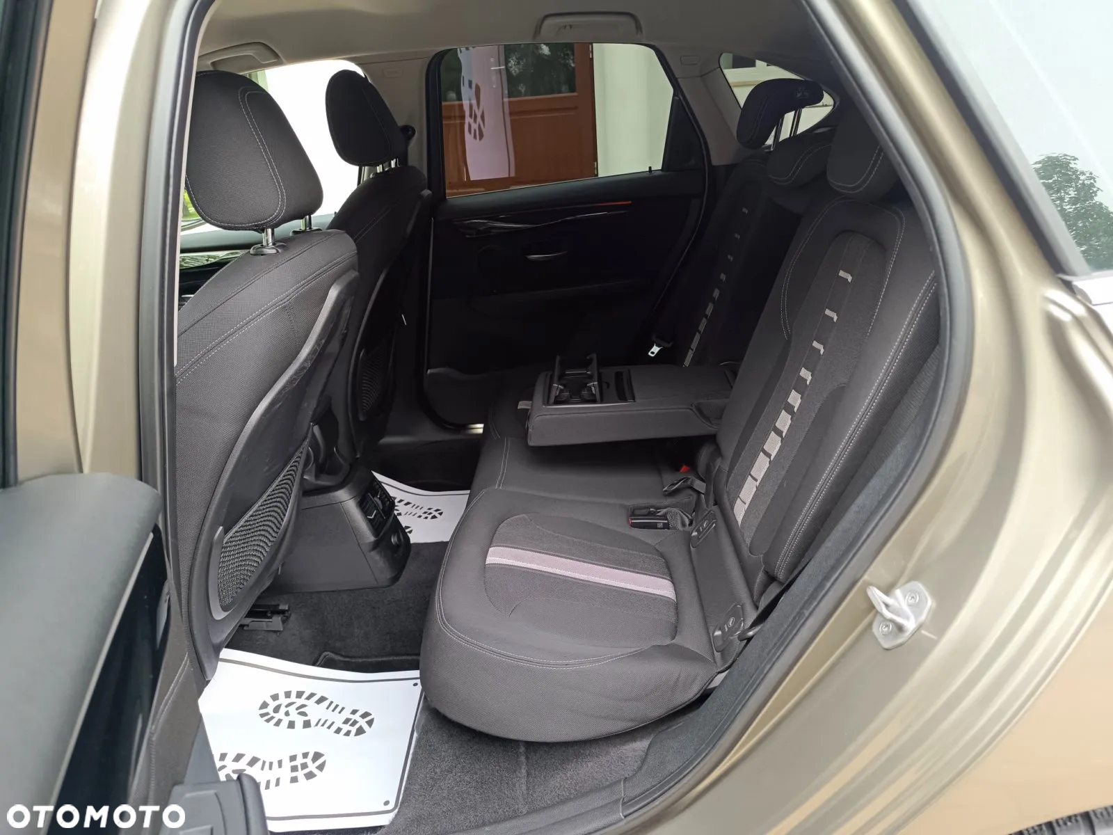 BMW Seria 2 218d Sport Line - 34