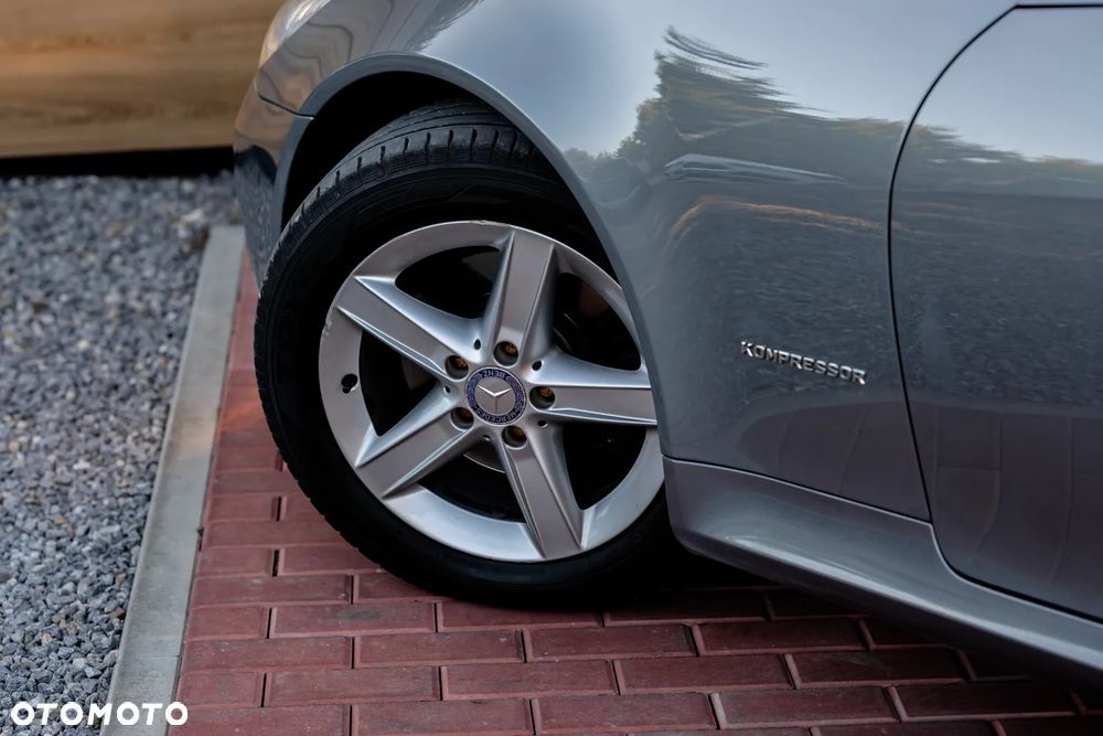 Mercedes-Benz SLK - 13