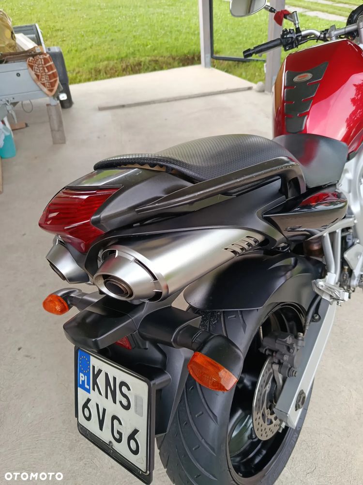 Yamaha FZ6 - 18