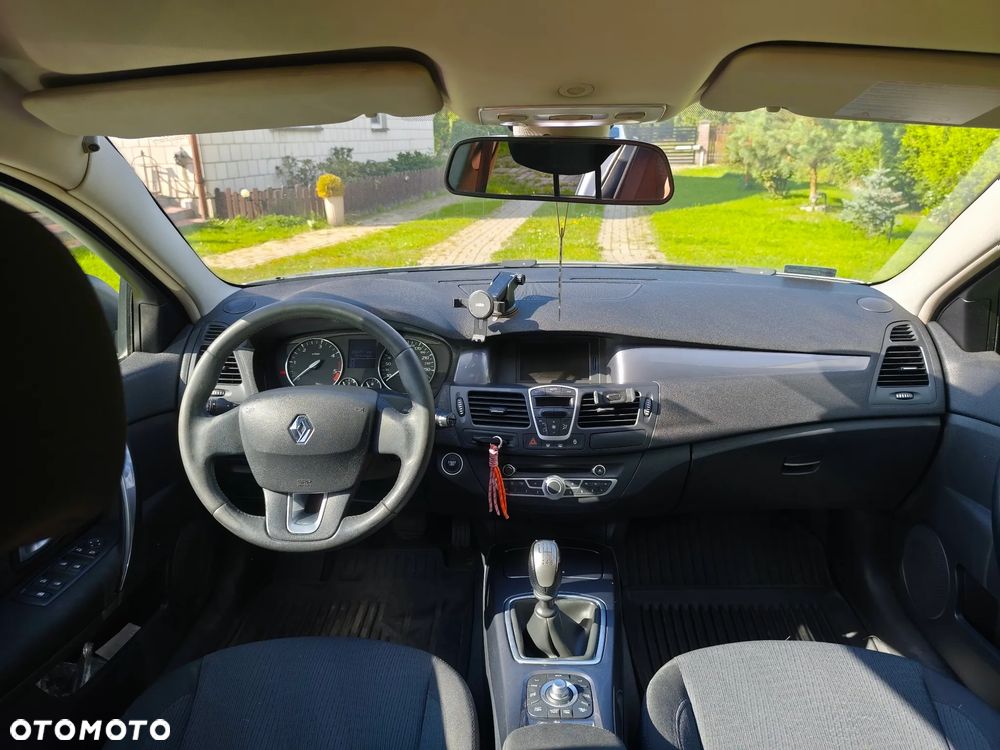 Renault Laguna 2.0 dCi Tech Run ESM - 6