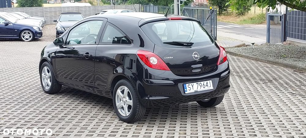 Opel Corsa - 18