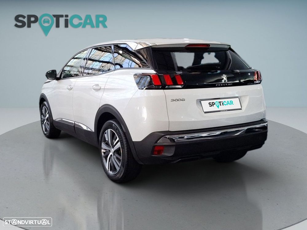 Peugeot 3008 1.5 BlueHDi Allure EAT8 - 8
