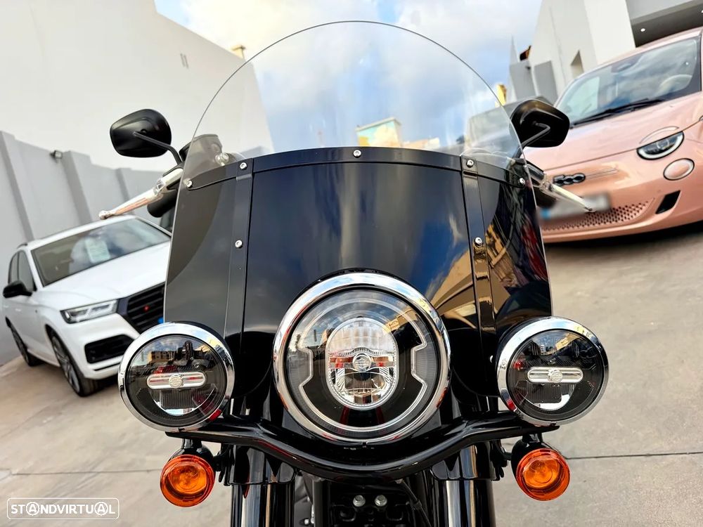 Harley-Davidson Heritage Softail Classic - 8