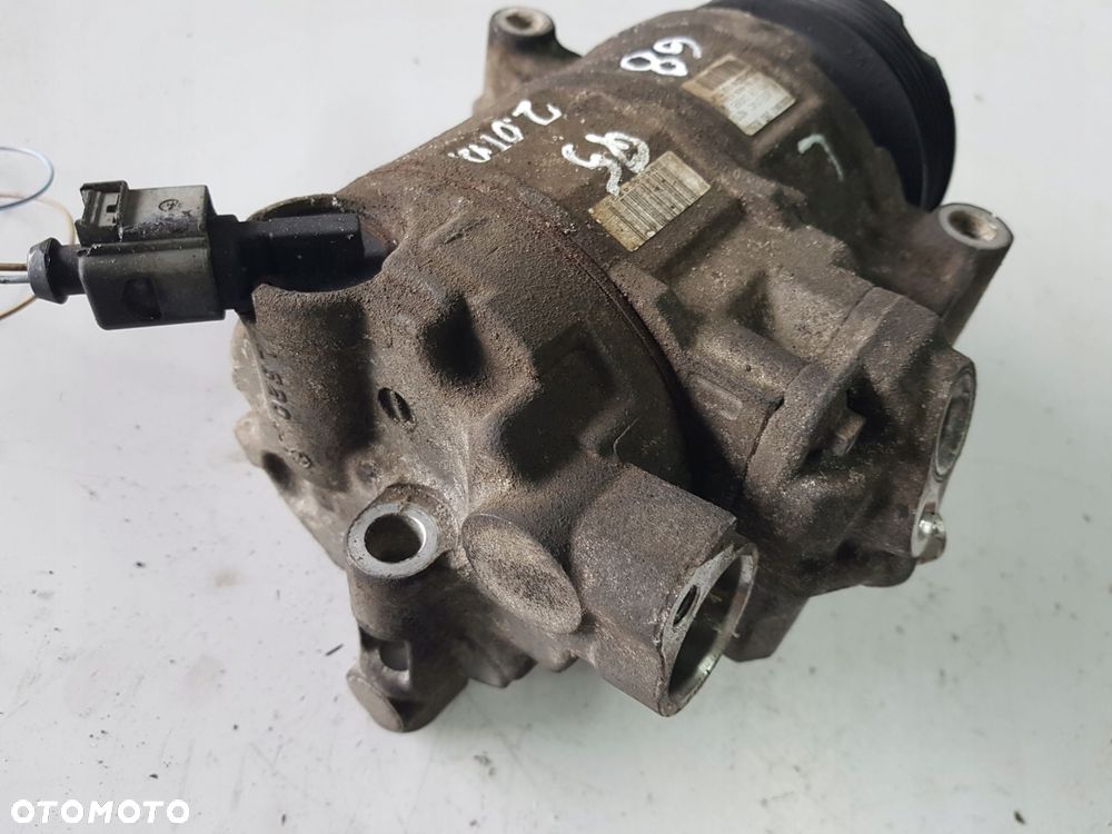 AUDI Q5 8R 08-12r 2.0 TDI SPRĘŻARKA KLIMATYZACJI 8K0260805L - 6