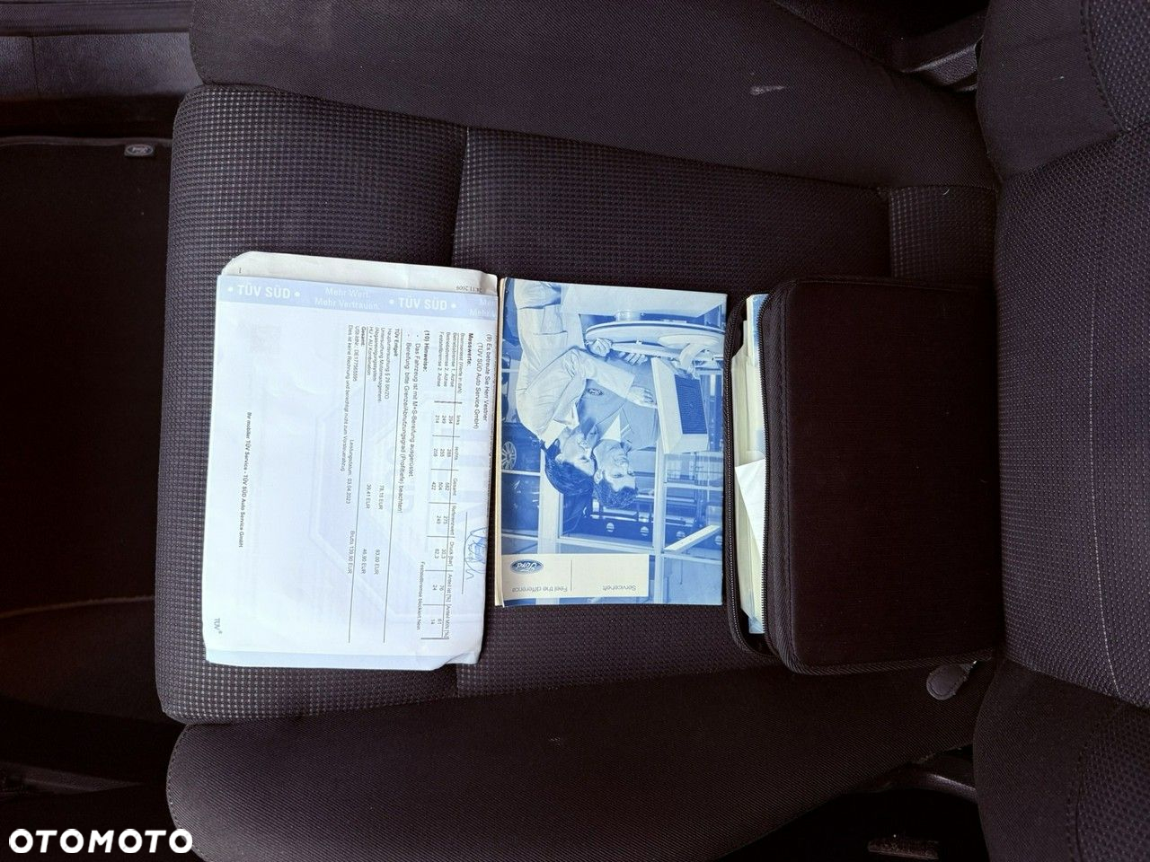 Ford S-Max - 23