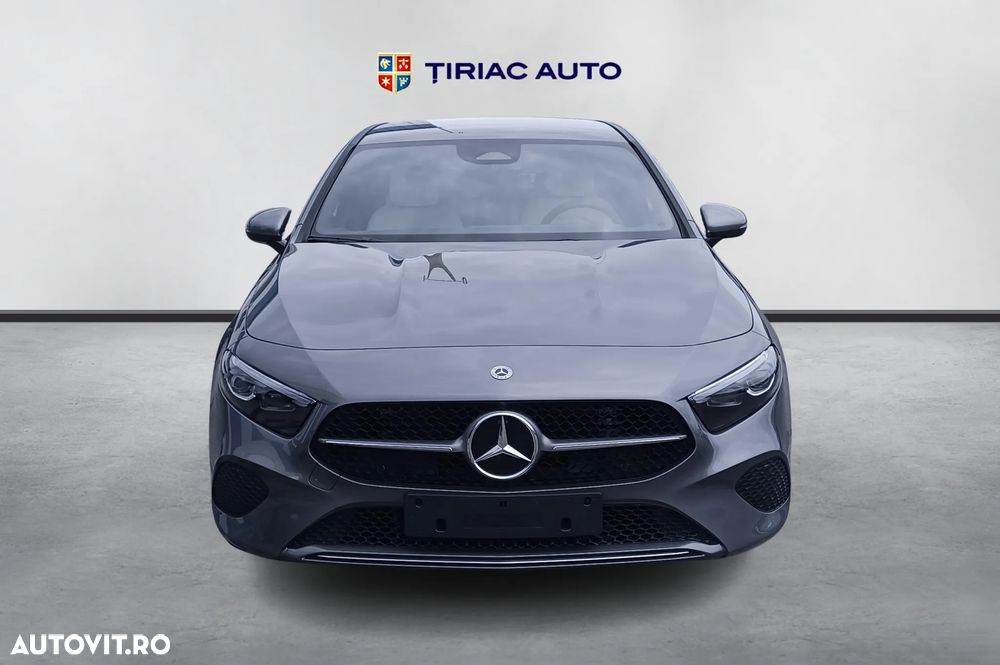 Mercedes-Benz A 200 MHEV 7G-DCT - 9