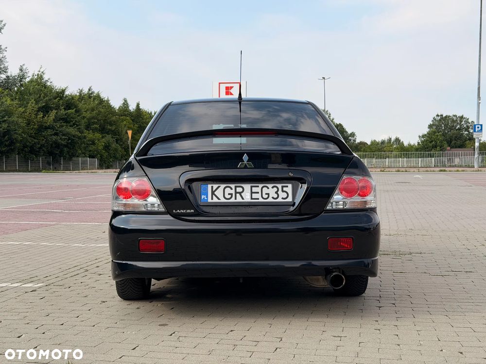 Mitsubishi Lancer 2.0 Sport - 11