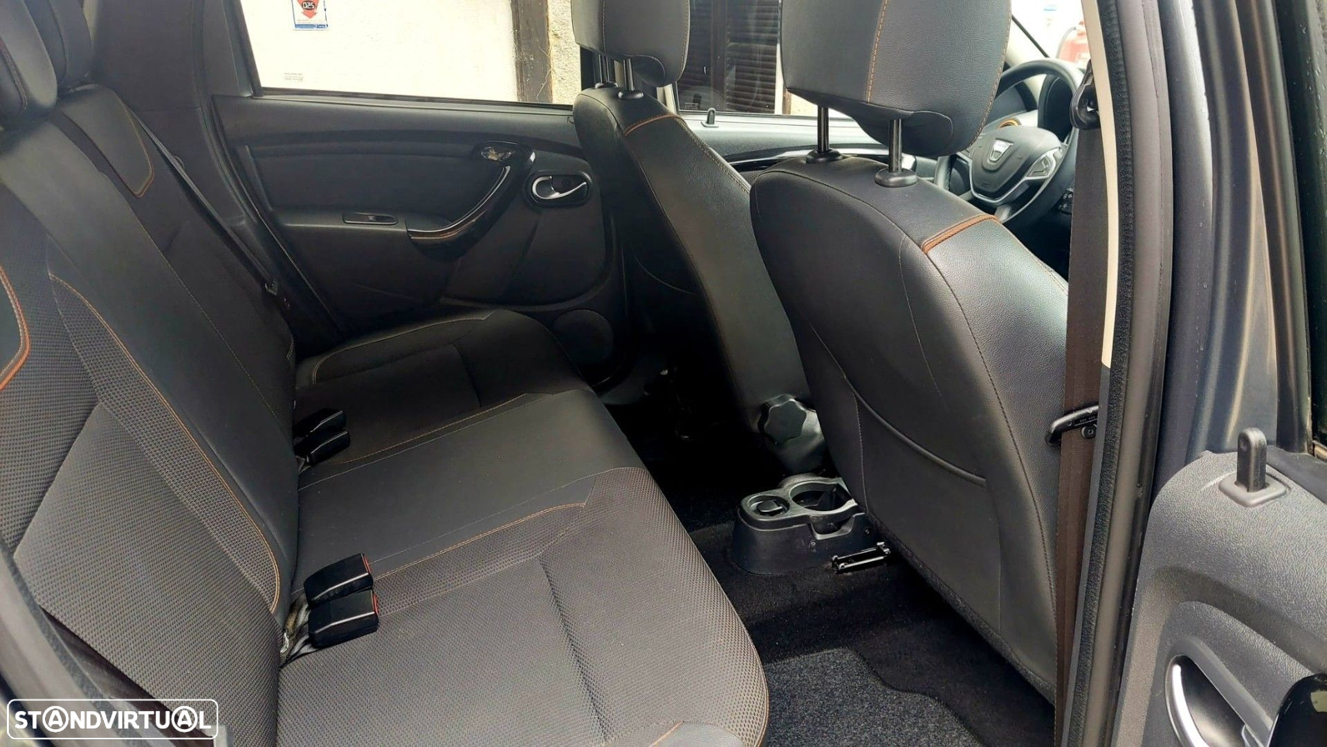 Dacia Duster 1.5 dCi Prestige - 12