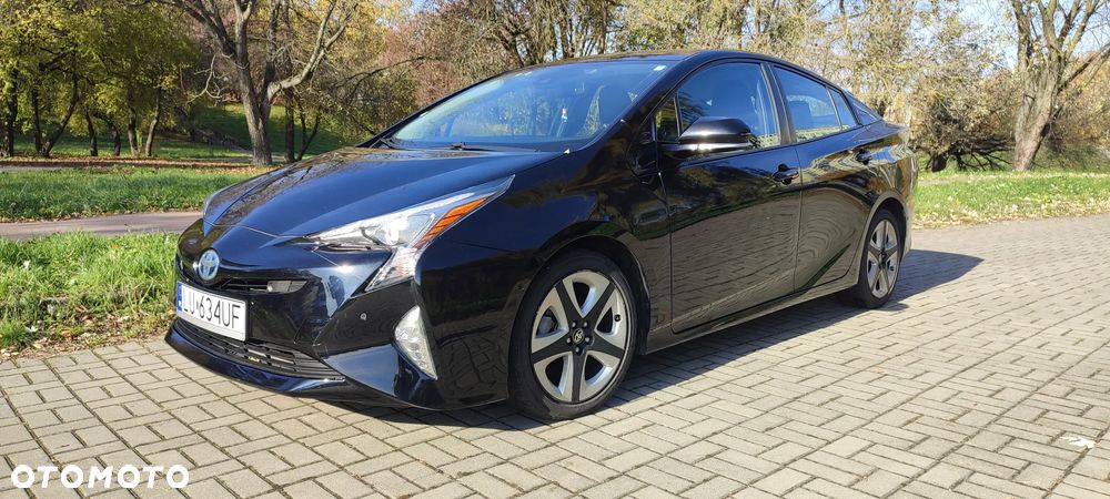 Toyota Prius 1.8 Hybrid Premium - 4