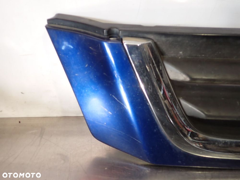 GRILL ATRAPA HONDA JAZZ II LIFT - 2