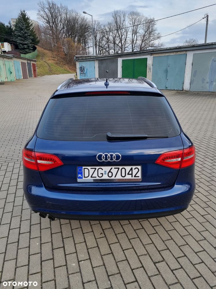 Audi A4 Avant - 5