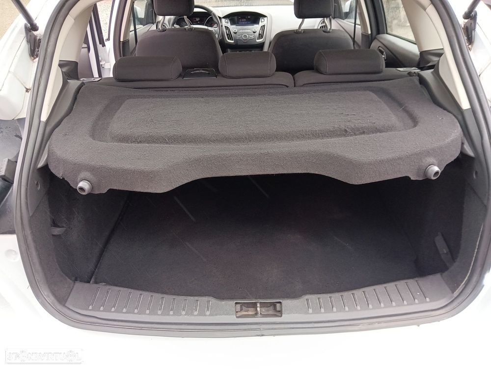 Ford Focus 1.5 TDCi Trend+ - 11