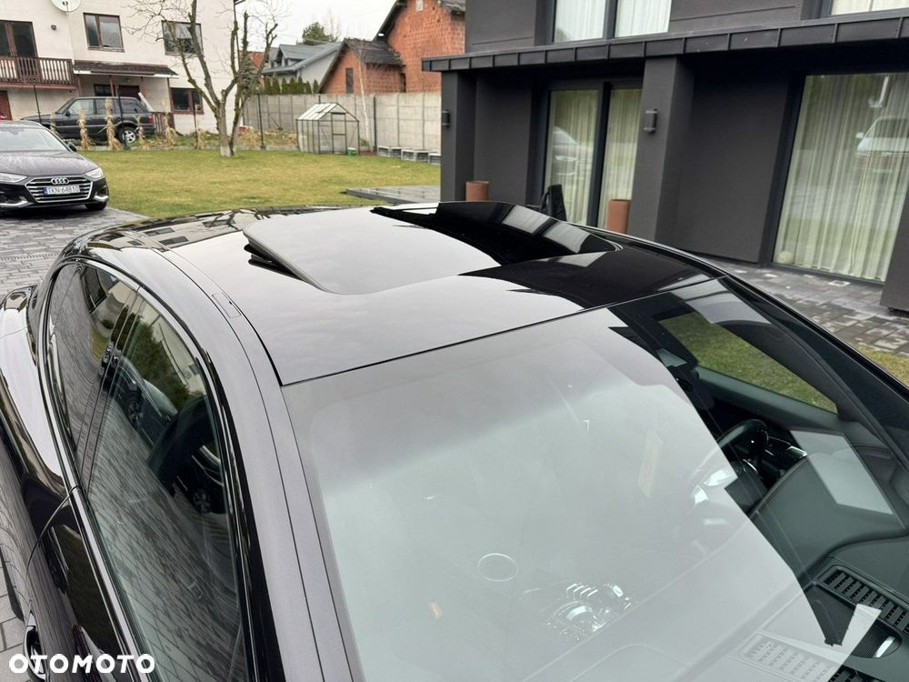 Porsche Panamera - 16