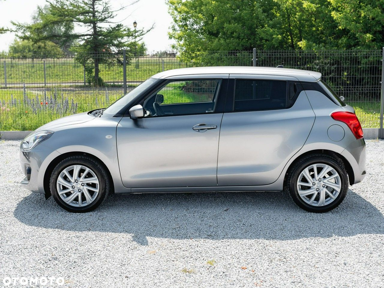 Suzuki Swift - 10