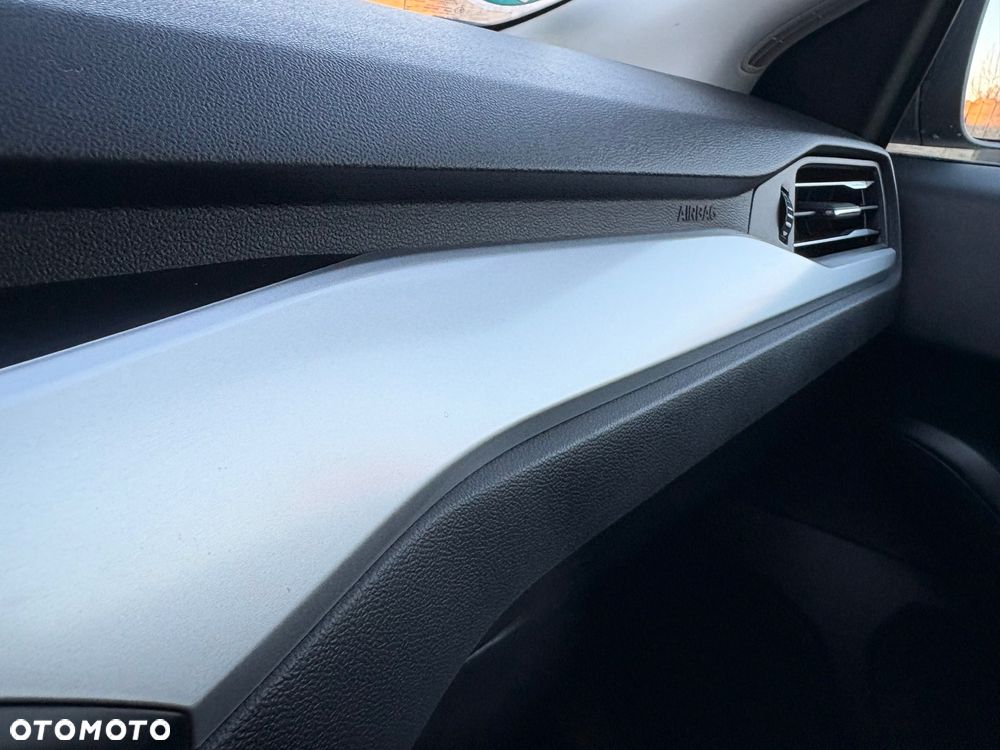 Ford Focus 1.0 EcoBoost Titanium X - 17