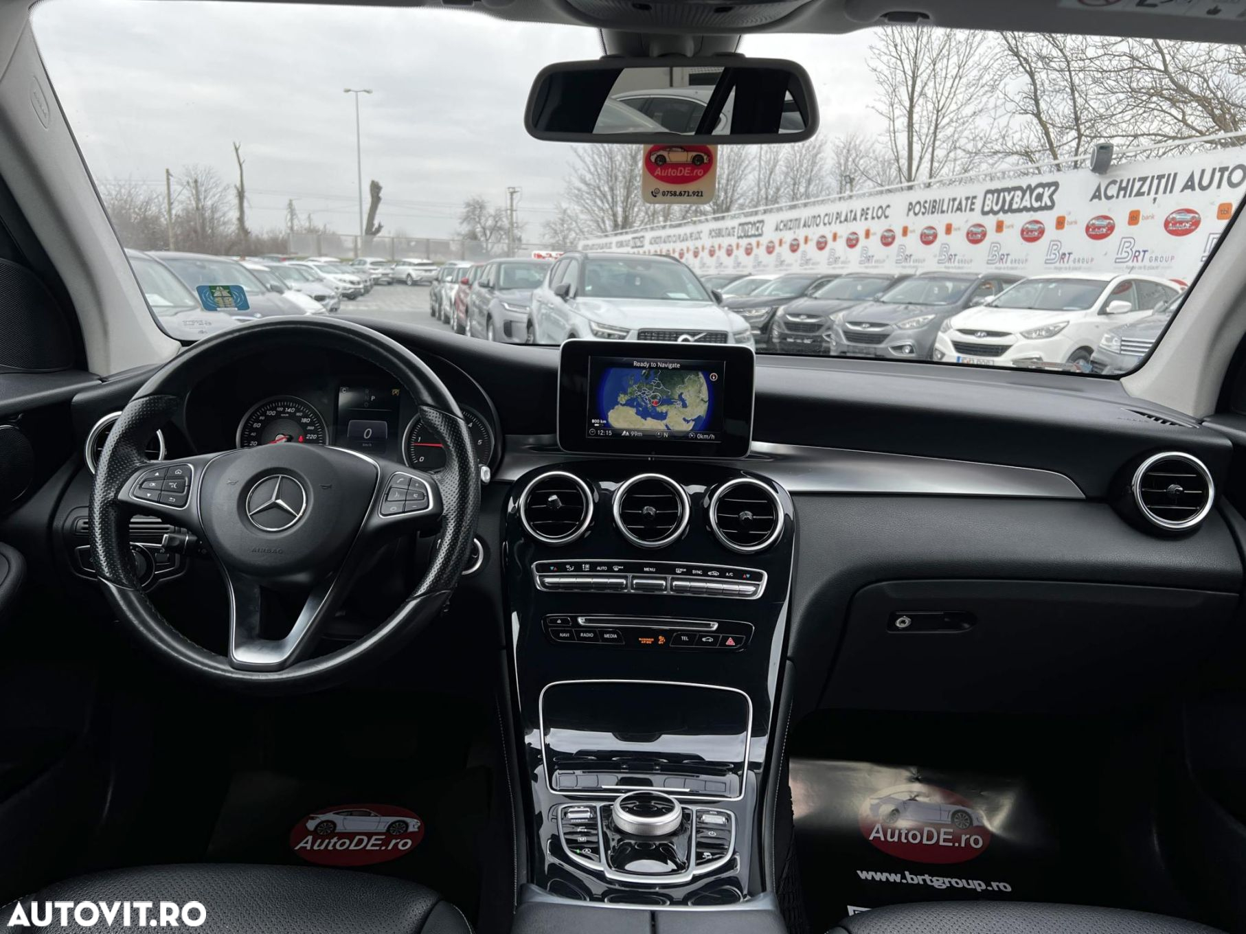 Mercedes-Benz GLC - 9