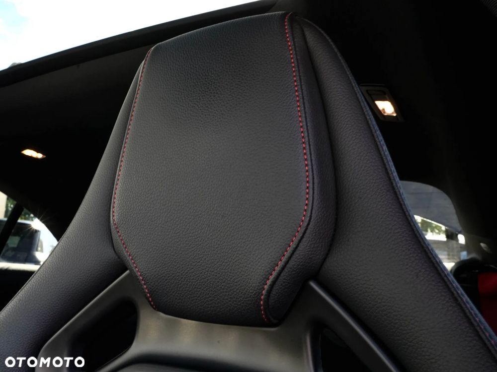 Mercedes-Benz CLA AMG 45 S 4-Matic+ 8G-DCT - 24