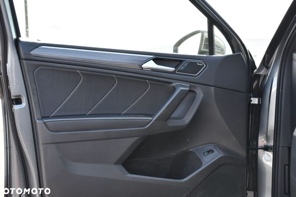 Volkswagen Tiguan - 15